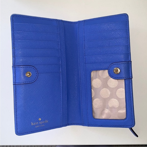Kate Spade Bifold Wallet - Picture 3 of 4